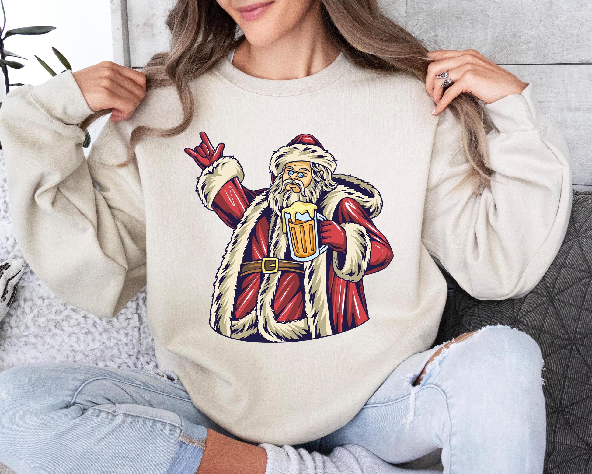 Beer Santa Graphic Pullover