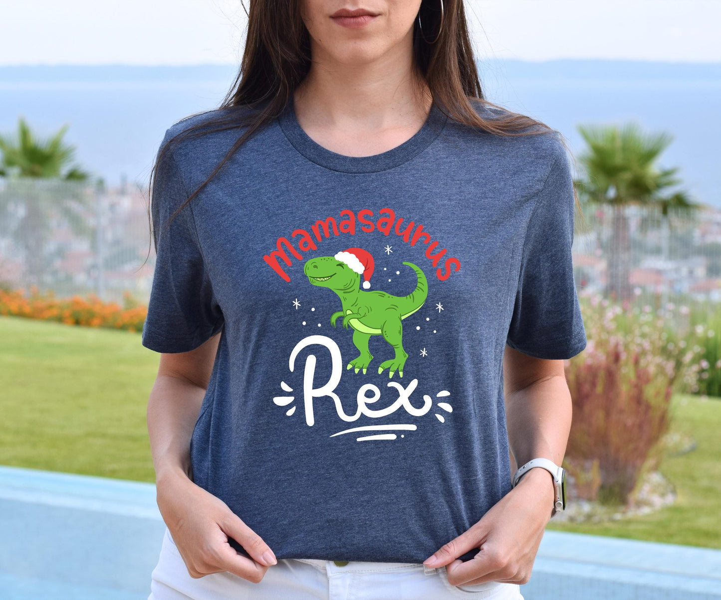 Xmas Dinosaur Mom Tee.