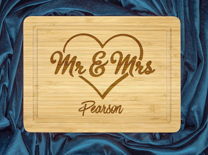 Personalized Romantic Heart Design Cutting Board - Ideal for Wedding or Engagement Gift, Engraved Couple Gift for a Special Occasion